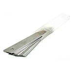 18 mm Ersatzklingen für Cuttermesser und Teppichmesser in einer Kunststoffbox.