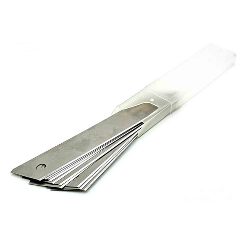 18 mm Ersatzklingen für Cuttermesser und Teppichmesser in einer Kunststoffbox.