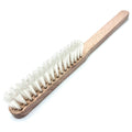 Nylonbürste zur sanfter Oberflächenreinigung