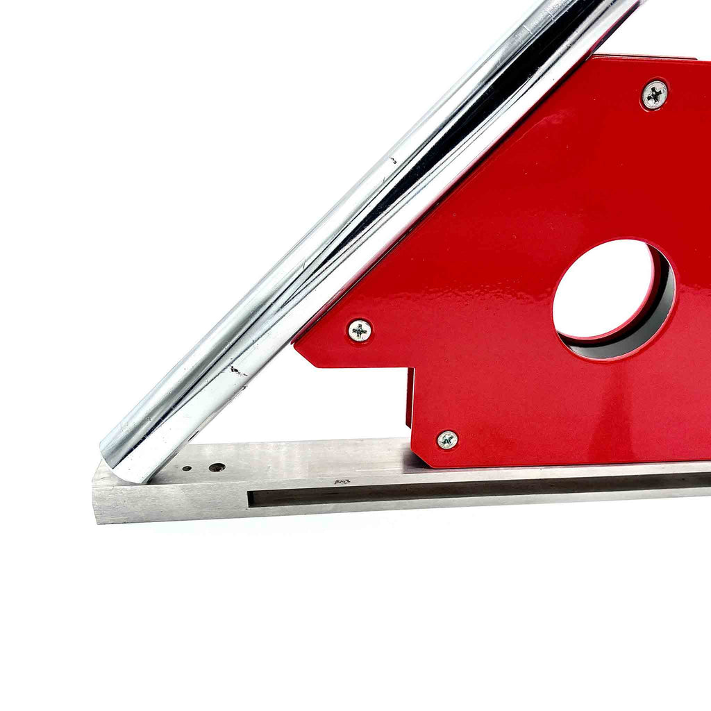Positionierungs Beispiel von 45 Grad für Schweißarbeiten mit diesem magnetischen Schweißwinkel.