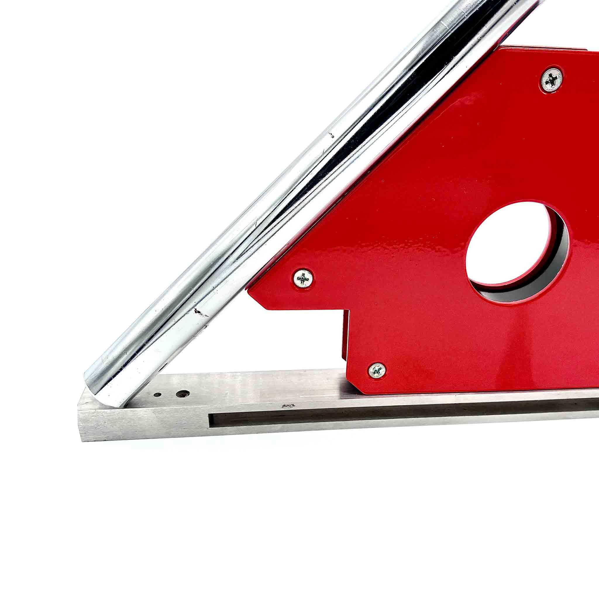 Positionierungs Beispiel von 45 Grad für Schweißarbeiten mit diesem magnetischen Schweißwinkel.